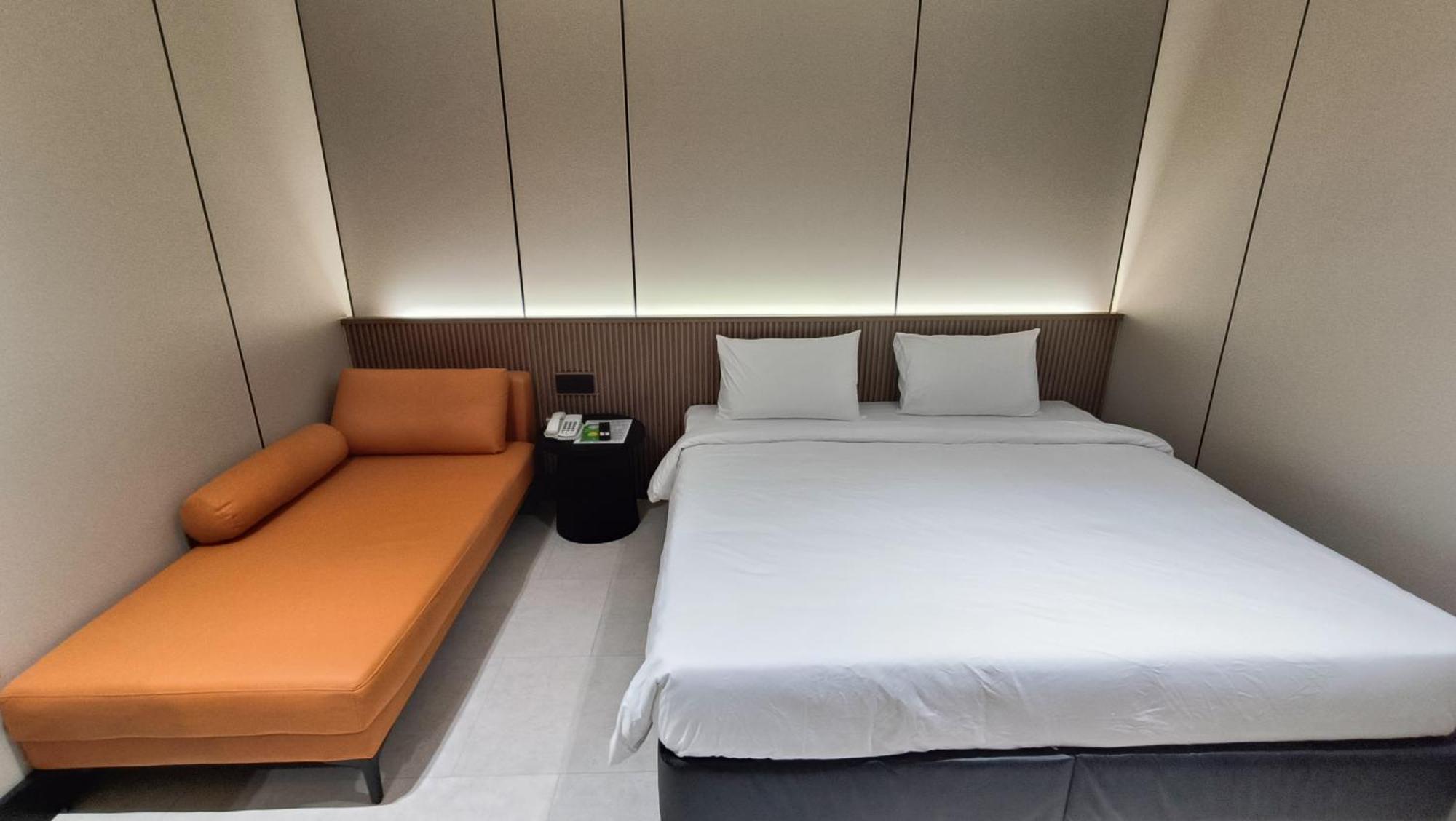 Urban Inn, Salak Tinggi Sepang Exterior photo